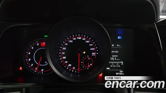 Hyundai AVANTE Avante (CN7) — Фото автомобиля 8