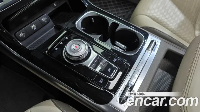Kia Canival Carnival 4 поколение Бензин 9 мест Signature — Фото автомобиля 8