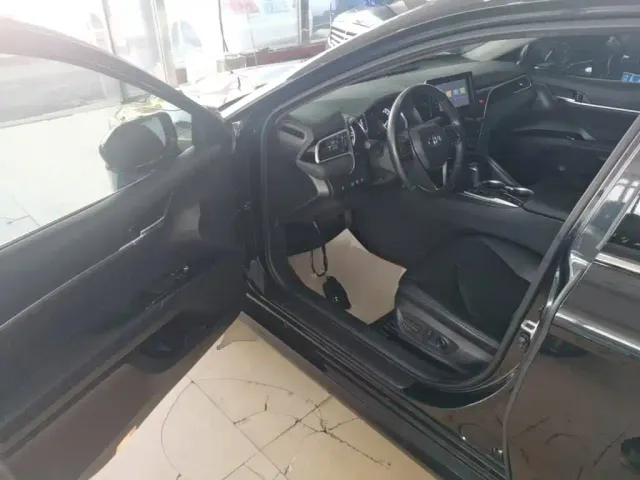 Toyota Camry — Фото автомобиля 15