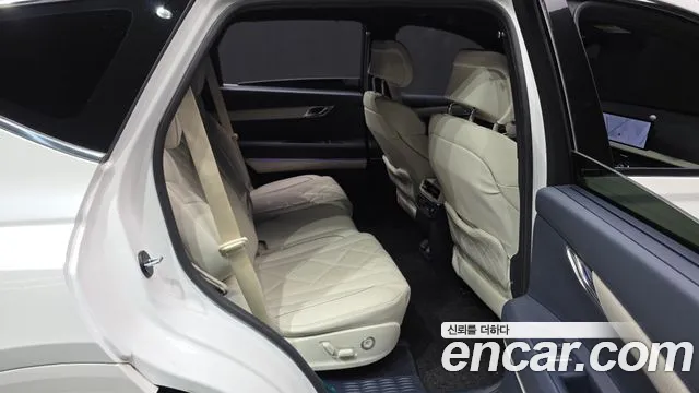 Genesis GV80 — Фото автомобиля 17