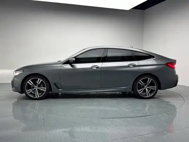 BMW 6 Series Gran Turismo — Фото автомобиля 4