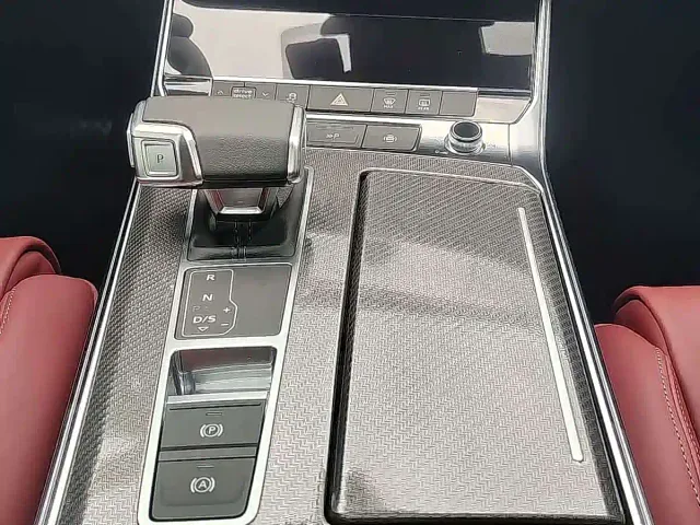 Audi A7L — Фото автомобиля 9