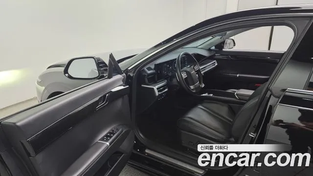 Hyundai Grandeur GN7 — Фото автомобиля 15