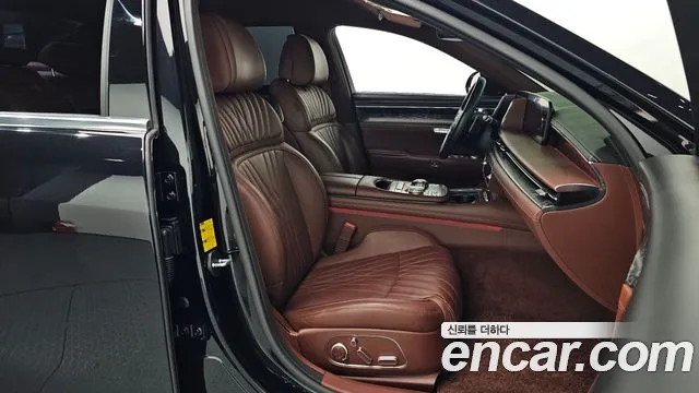 Genesis G90 Бензин 3.5 турбо AWD — Фото автомобиля 10