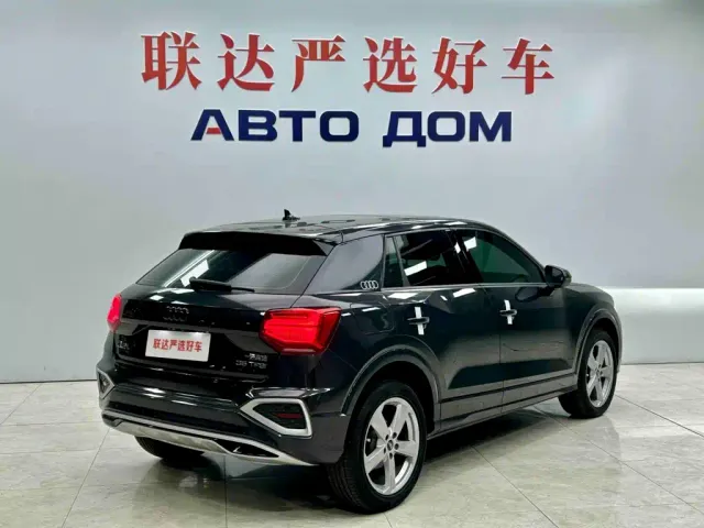 Audi Q2L — Фото автомобиля 6