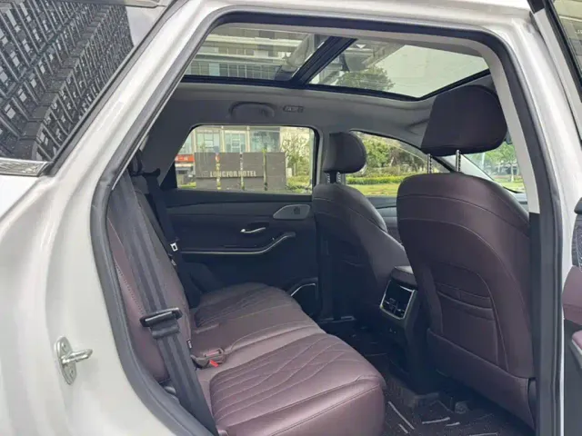 Jetour X90 Pro — Фото автомобиля 16