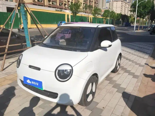 Фотография автомобиля — Changan Lumin