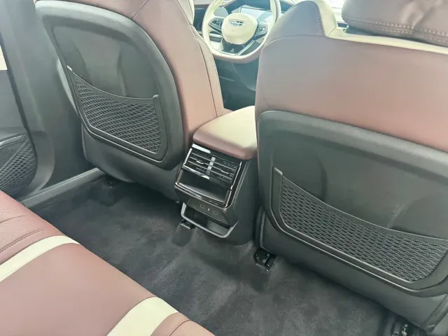 Geely Xingyue L — Фото автомобиля 13
