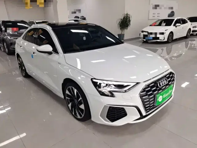 Audi Audi A3 2024 Model A3L Limousine 35 TFSI Fashion Sport — Фото автомобиля 3