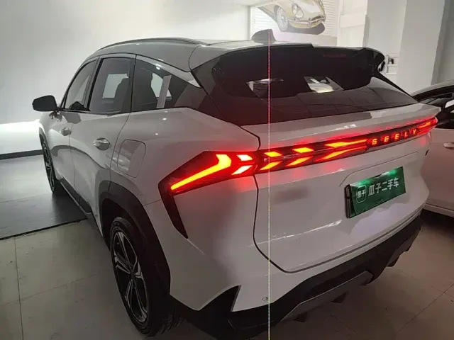 Geely Galaxy L7 — Фото автомобиля 4