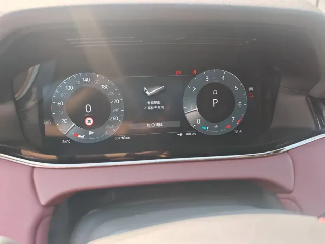 Land Rover Range Rover Evoque — Фото автомобиля 6