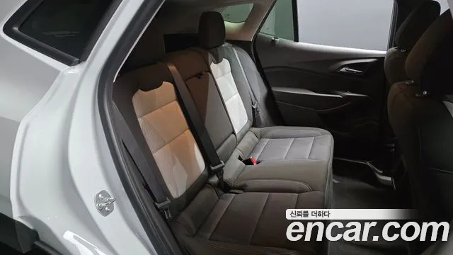 ChevroletGMDaewoo Trax Trax Кроссовер — Фото автомобиля 11