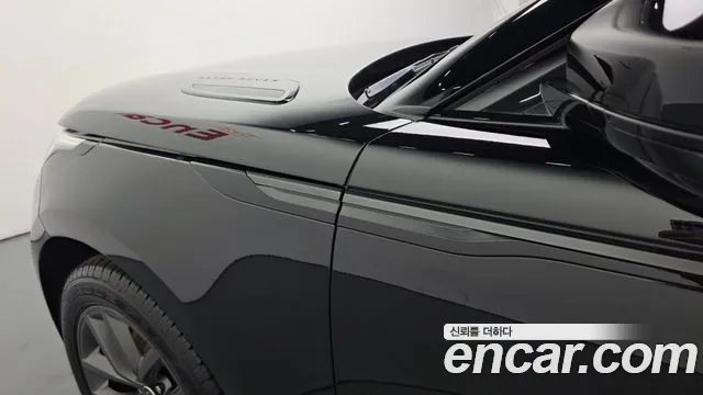 Land Rover Range Rover Velar — Фото автомобиля 20