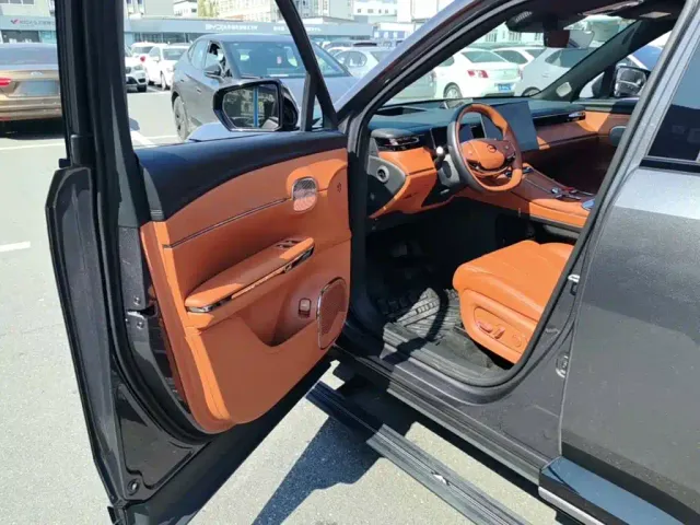 GAC Trumpchi Xiangwang S7 — Фото автомобиля 15