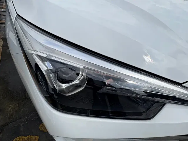 Roewe i5 — Фото автомобиля 4