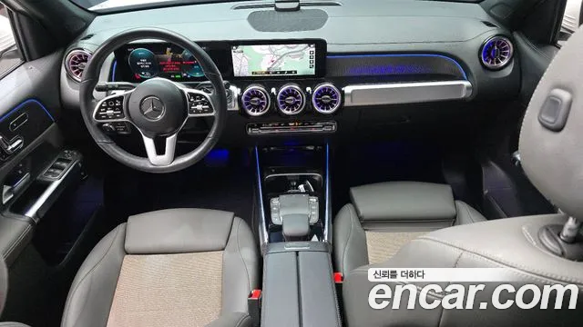 Mercedes-Benz EQB X243 — Фото автомобиля 7