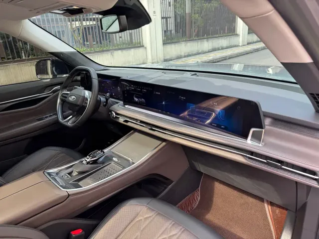 Ford Edge — Фото автомобиля 24