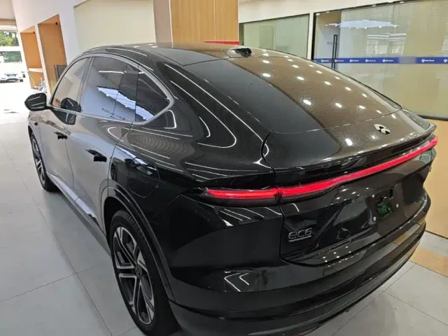 Nio EC6 — Фото автомобиля 4