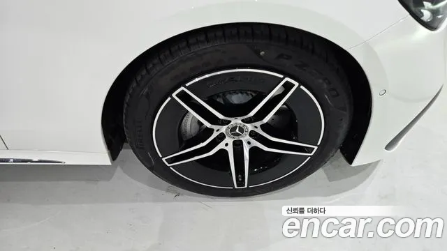 Mercedes-Benz E-Class W214 — Фото автомобиля 5