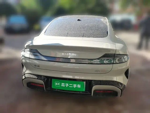 Xiaomi SU7 — Фото автомобиля 3