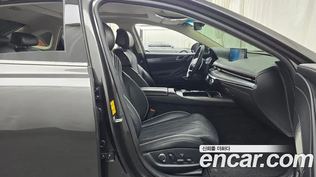 Genesis G80 RG3 — Фото автомобиля 16