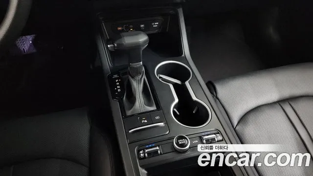Kia K5 Новый K5 3 поколение 2.0 LPi(Для проката) — Фото автомобиля 8