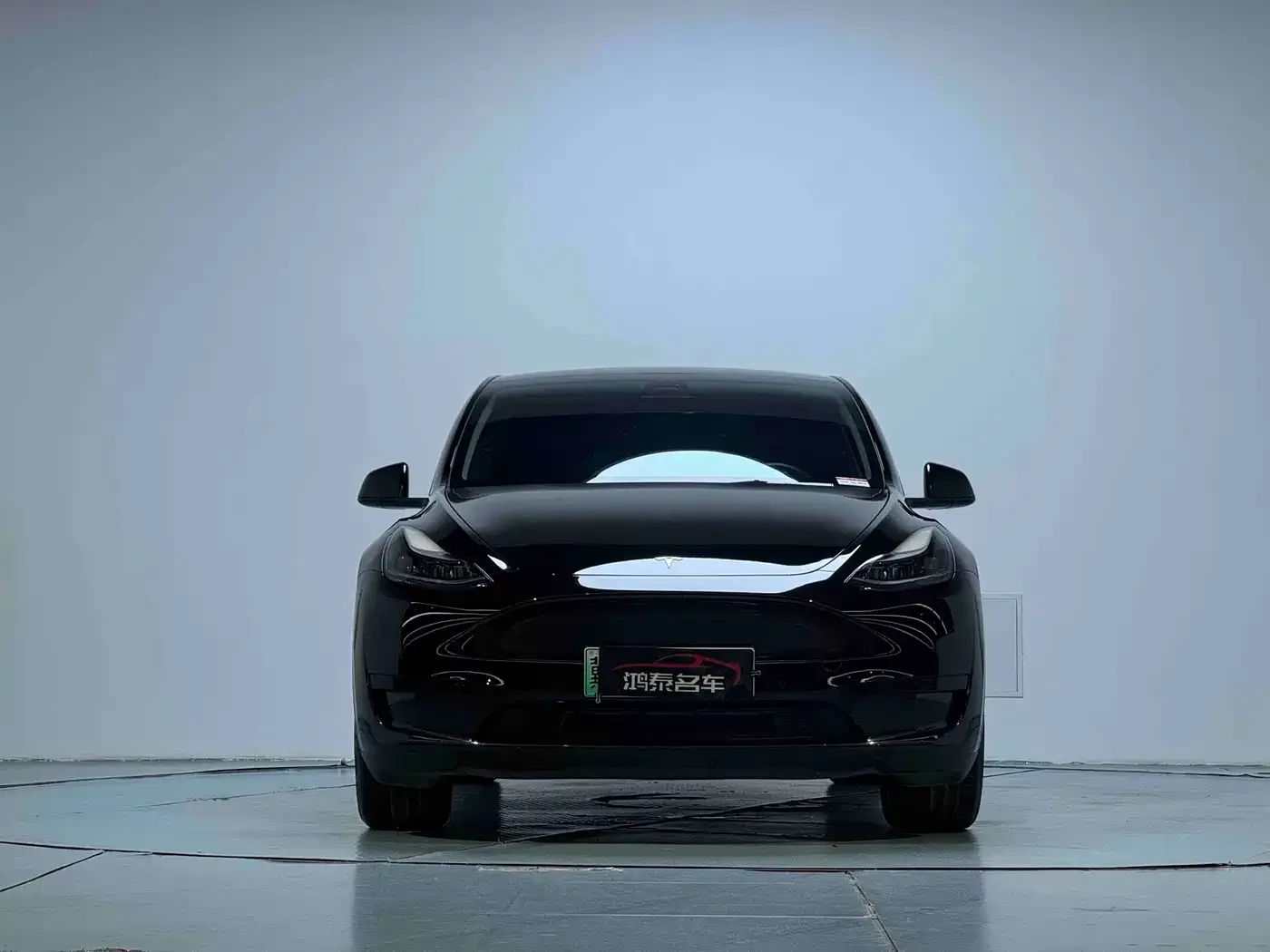 Tesla Model Y 2022 Facelift Rear-Wheel Drive Version — Фото автомобиля 3