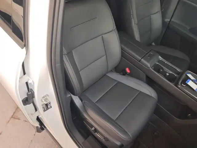 Toyota BoZhi 3X — Фото автомобиля 24