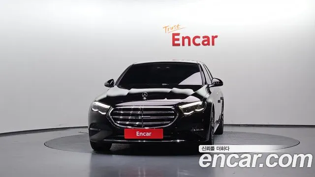 Mercedes-Benz E-Class W214 — Фото автомобиля 3