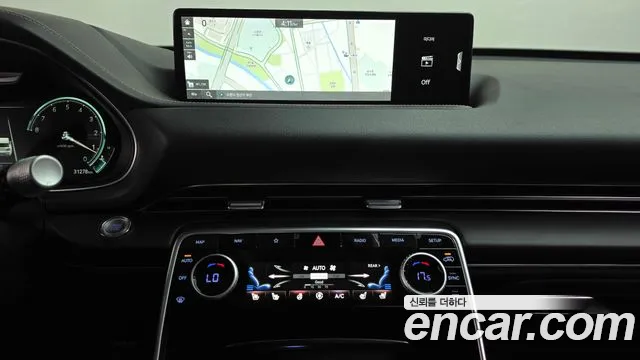 Genesis GV80 — Фото автомобиля 18