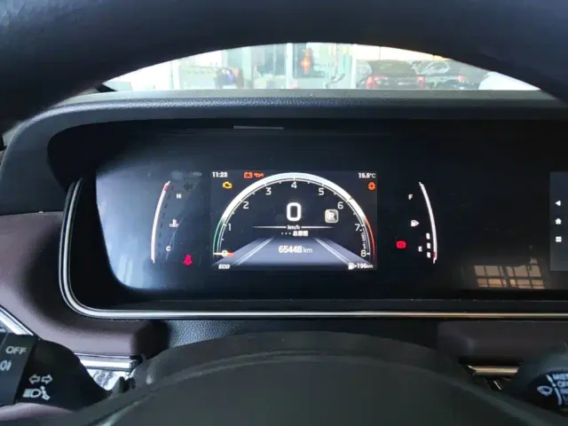 GAC Trumpchi M6 — Фото автомобиля 11