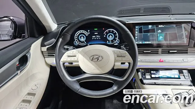 Hyundai Grandeur New — Фото автомобиля 12