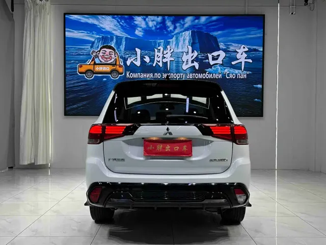 Mitsubishi Outlander — Фото автомобиля 5