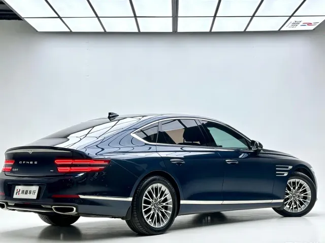 Genesis G80 — Фото автомобиля 4