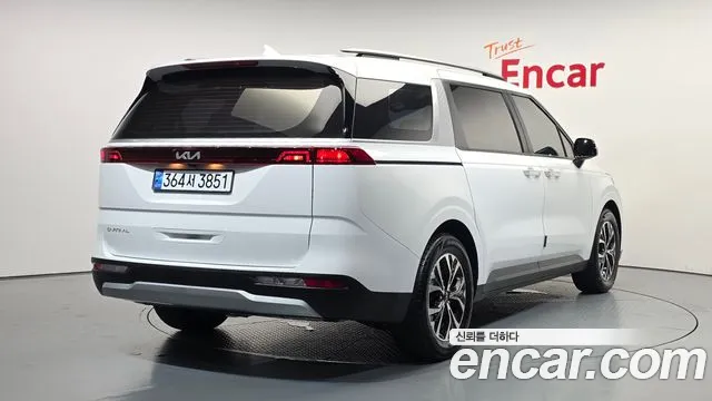 Kia Canival Carnival 4 поколение Бензин 9 мест Prestige — Фото автомобиля 2