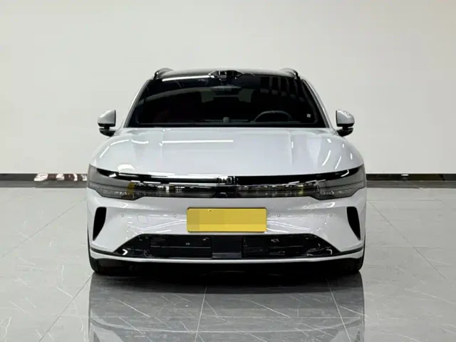 Zeekr 007 GT — Фото автомобиля 2