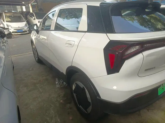 Geely Geometry E Firefly — Фото автомобиля 9