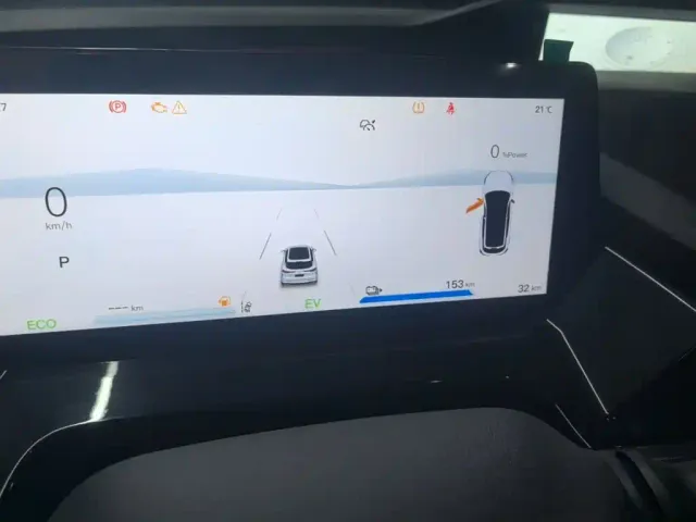Changan Oshan Z6 EV — Фото автомобиля 5