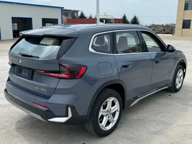 BMW X1 — Фото автомобиля 3