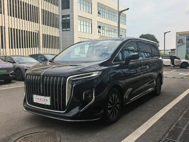 Фотография автомобиля — Hongqi HQ9 PHEV