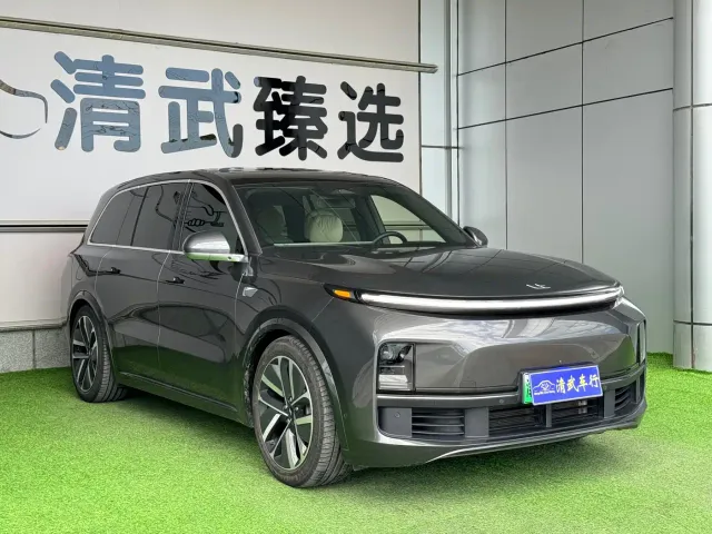 Li Auto L9 — Фото автомобиля 3