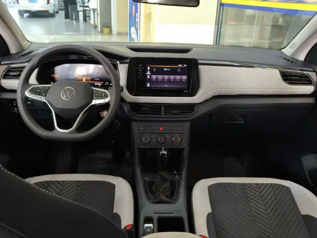 Volkswagen Tharu — Фото автомобиля 12