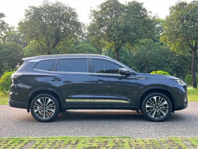 Chery Tiggo 8 PLUS — Фото автомобиля 4