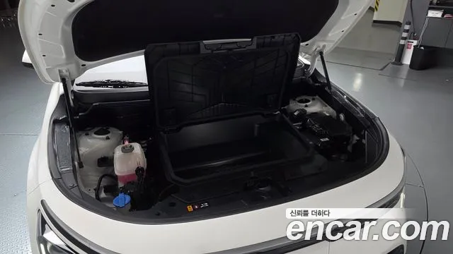 Kia Niro — Фото автомобиля 9