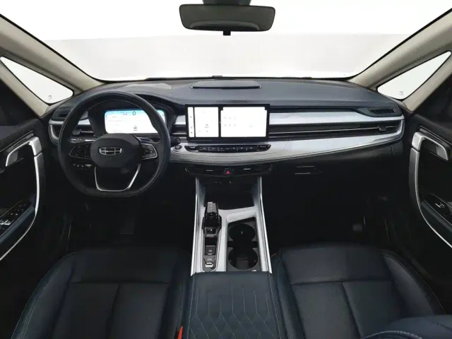 Geely Jiaji — Фото автомобиля 5