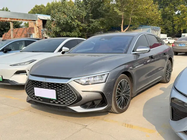 Фотография автомобиля — BYD Han