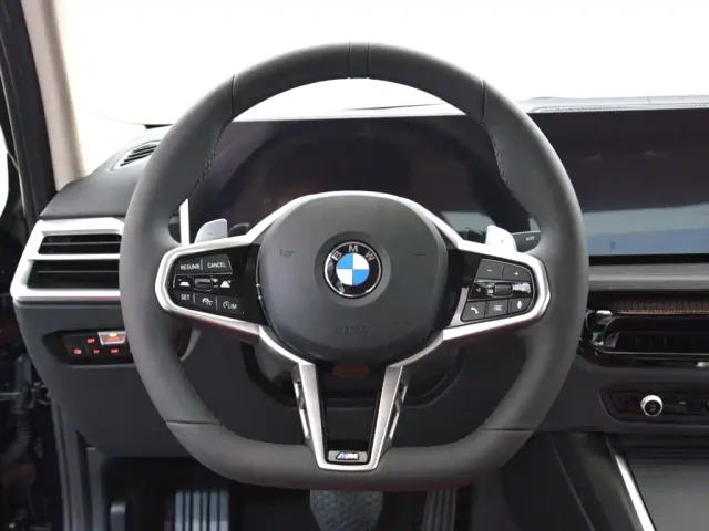 BMW 3 Series — Фото автомобиля 9