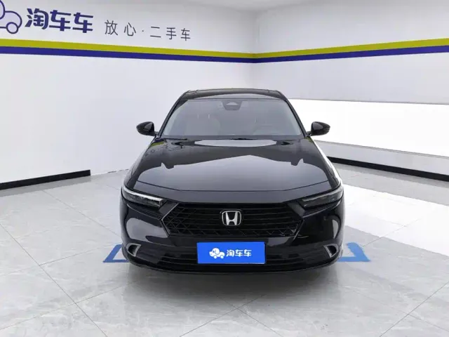Honda Accord — Фото автомобиля 2