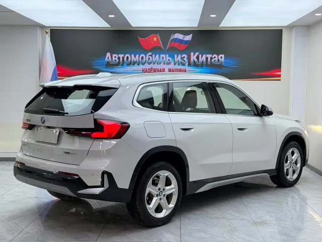 BMW X1 — Фото автомобиля 4