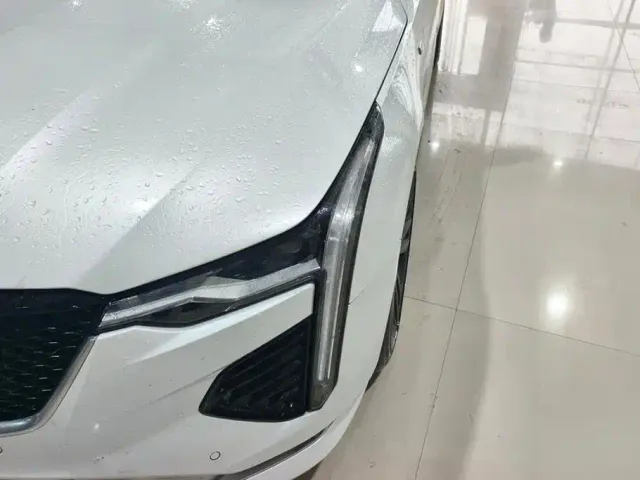 Cadillac CT4 — Фото автомобиля 5